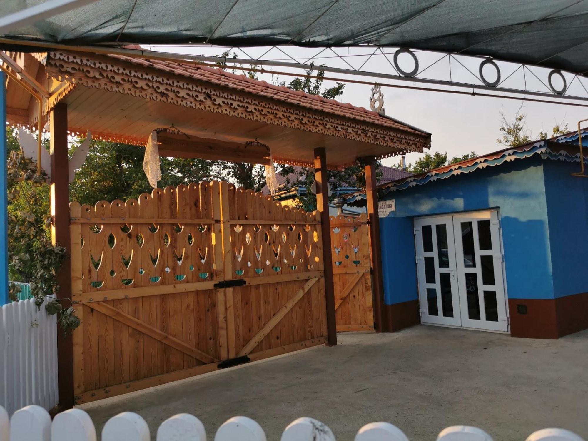 La Madalina Panzió Selemet Kültér fotó